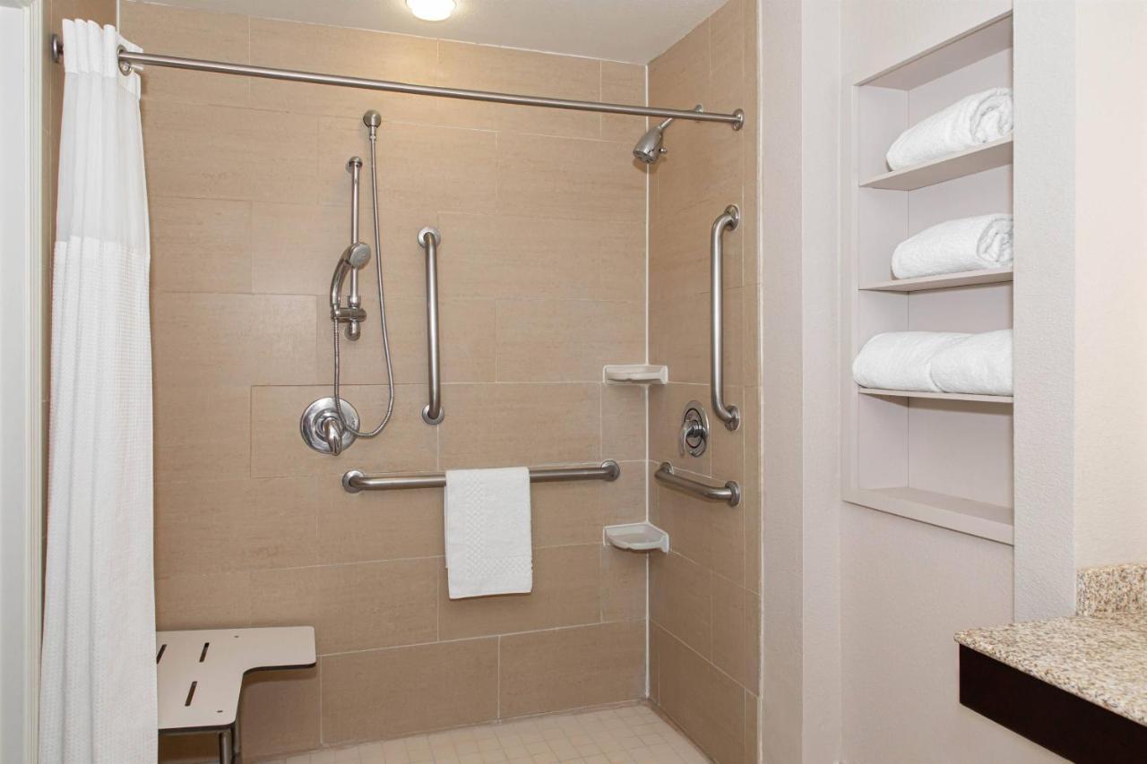 Residence Inn Одесса Экстерьер фото